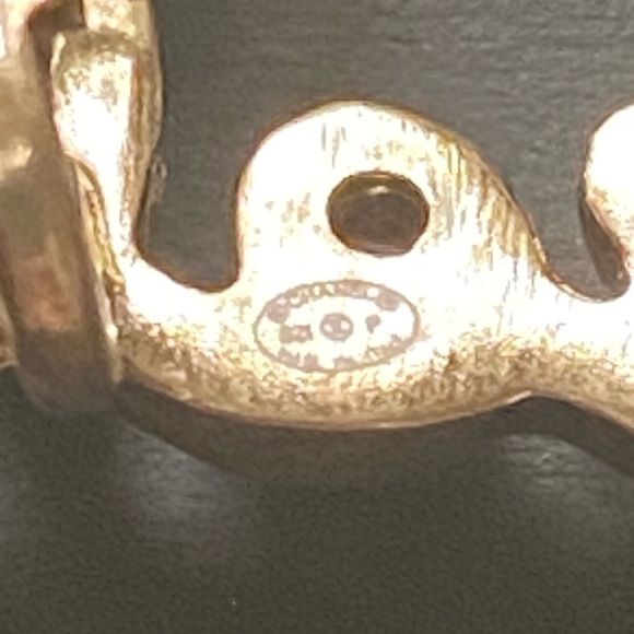 NEW Chanel CC Script Turnlock Clip-On Climber Dangling Earrings Matte Gold - Picture 5 of 5